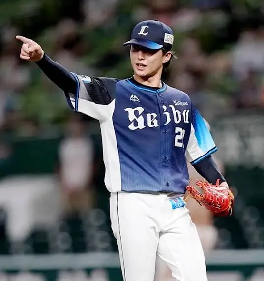 森脇亮介